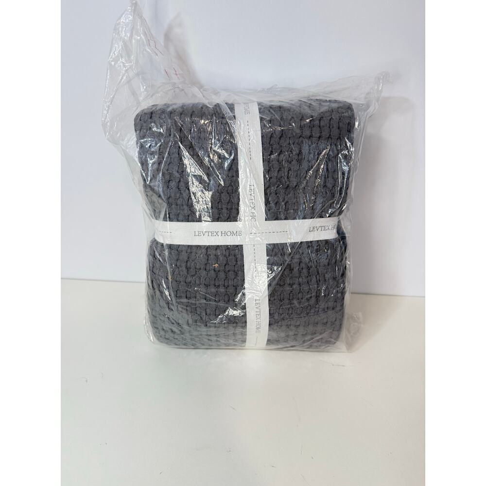 Levtex Home Mills Throw Blanket 50x60 Charcoal Gray Timeless Collection NWT - Picture 6 of 6